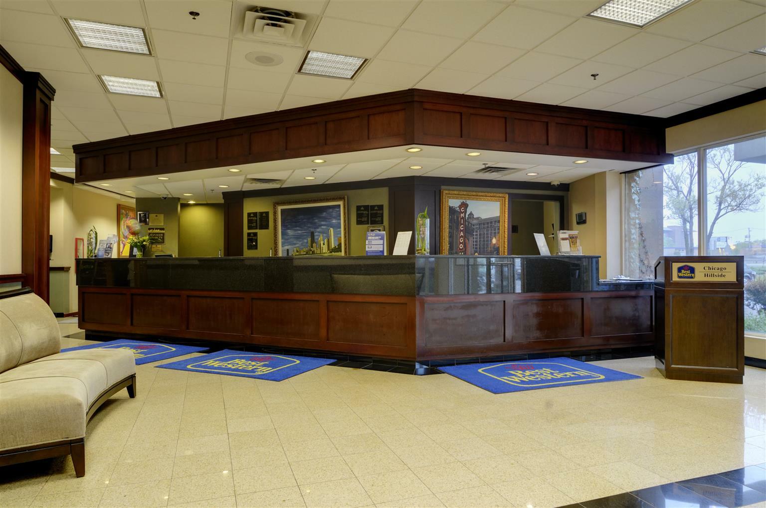 Best Western Plus Chicago Hillside Buitenkant foto