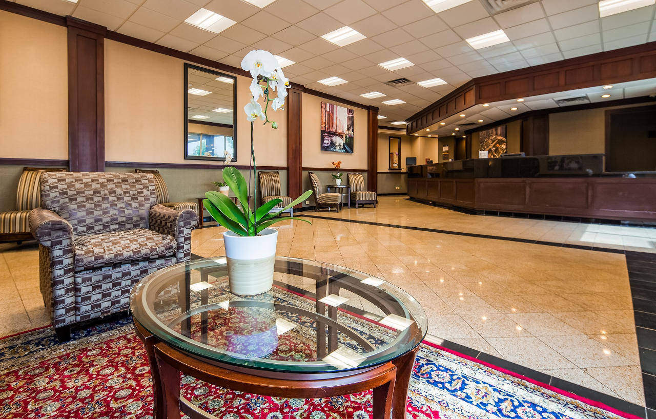 Best Western Plus Chicago Hillside Buitenkant foto